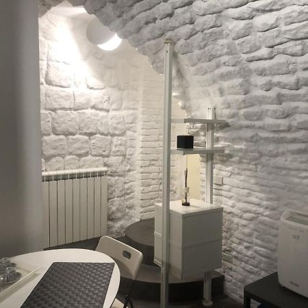 La Casa Di Alba Apartment Наполи Екстериор снимка